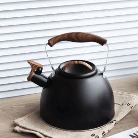 PSHAB36A3LG   Black European-style kettle with gas stove whistle function. Boils water in 8-10 minutes with 0.35mm-thick body. 3.0L capacity comp (PSHAB36A3LG: PSHAB36A3LB)